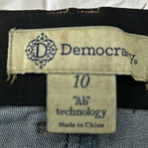 Democracy Ab Technology Raw Hem Straight Leg Ankle Jeans Women’s Size 10